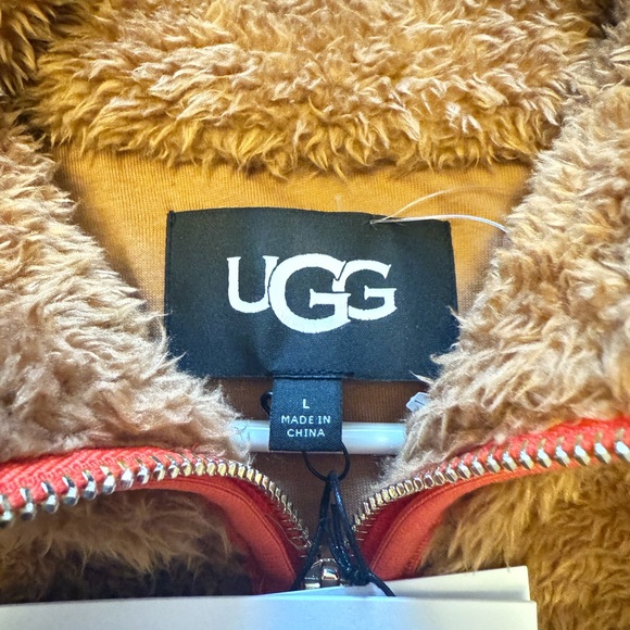 UGG Tan and Orange Fleece Jacket - Picture 2 of 3